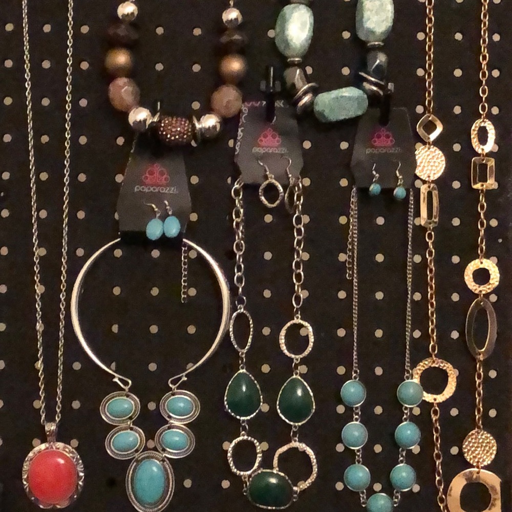 Fashionable and Affordable Jewelry